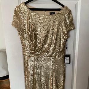 Adrianna Papell Size 12 cocktail dress gold sequin
